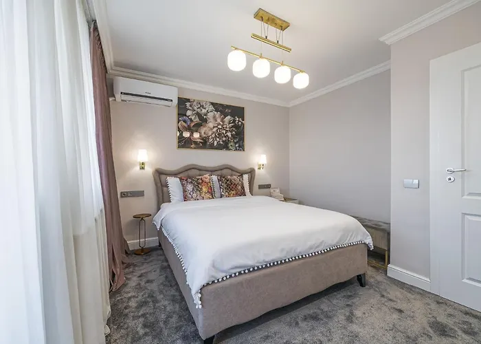 Bright House Cantemir * ブカレスト