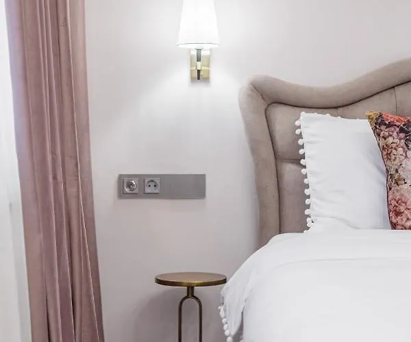 Bright House Cantemir * ブカレスト