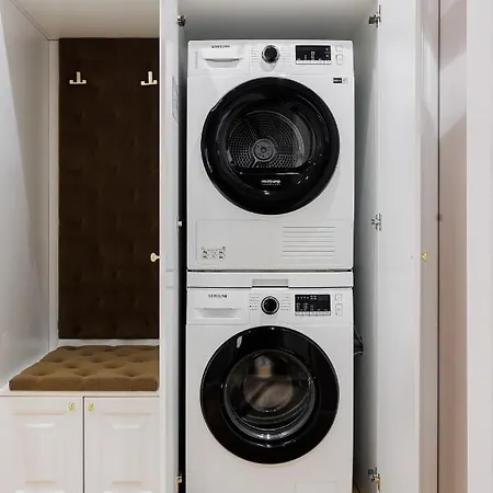 Bright House Cantemir Апартаменти *