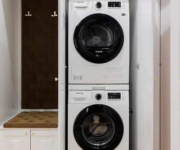 Bright House Cantemir 公寓 *