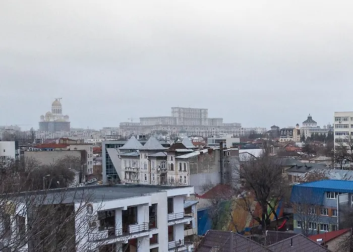 Bright House Cantemir *