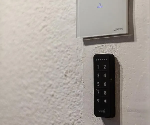 公寓 Bright House Cantemir 布加勒斯特